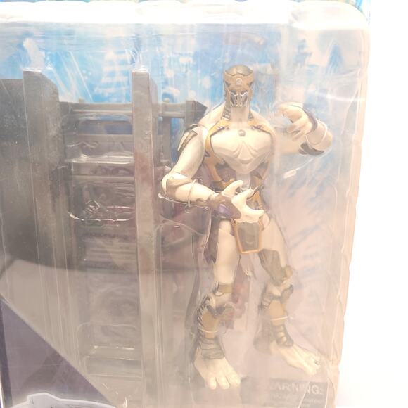 Marvel Avengers Chitauri Footsoldier Action Figure New in Packaging - Picture 7 of 7